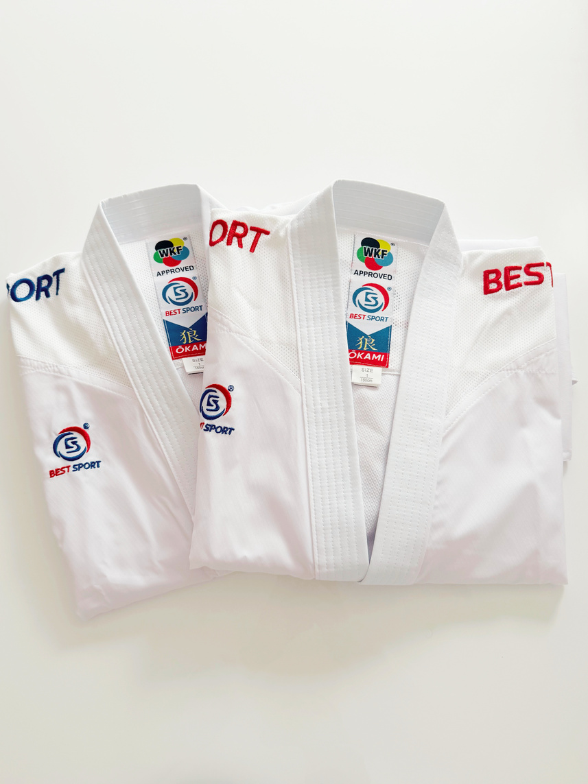 Karategi Ultra ligero de Alta Competicion OKAMI Pack (Doble Chaqueta Azul/Rojo y 1 Pantalon)